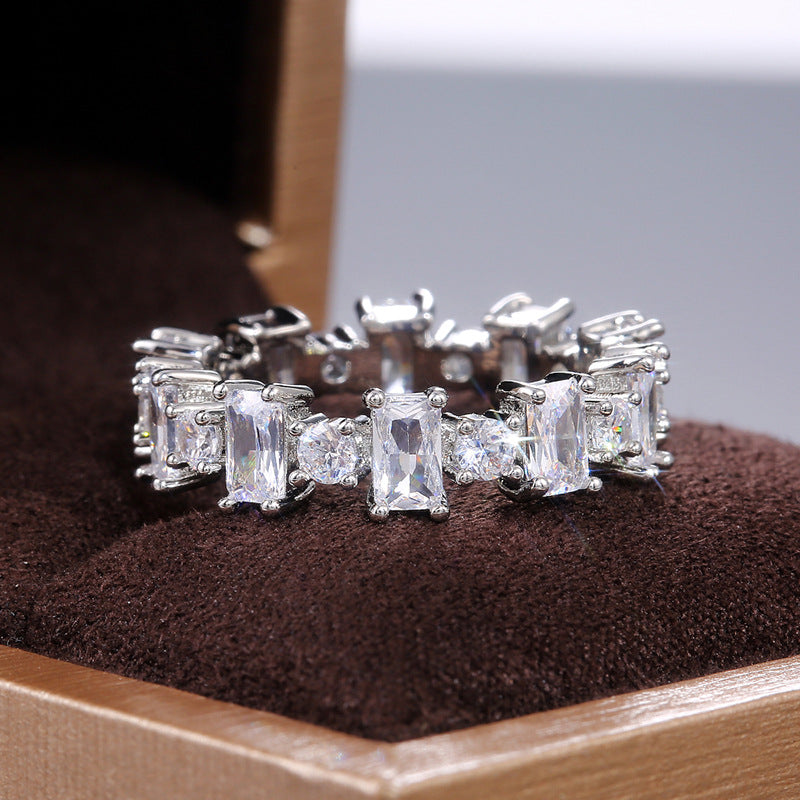 Exquisite Fashion Square Zircon Ladies Ring Cute Girls Index Finger Ring All-match Jewelry